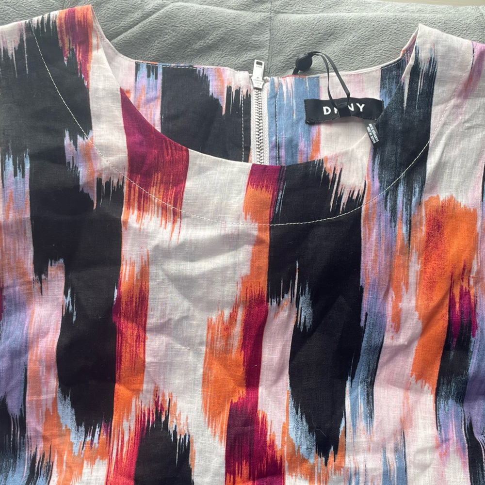 DKNY Multicolor Abstract Top